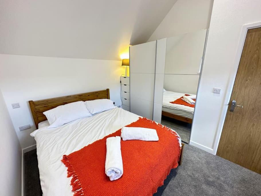 Charming New 2Br Detached House-Central Headington- Wi-Fi, Netflix, Top Location Оксфорд Экстерьер фото